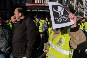 Les gilets jaunes perturbent l'activité des garages